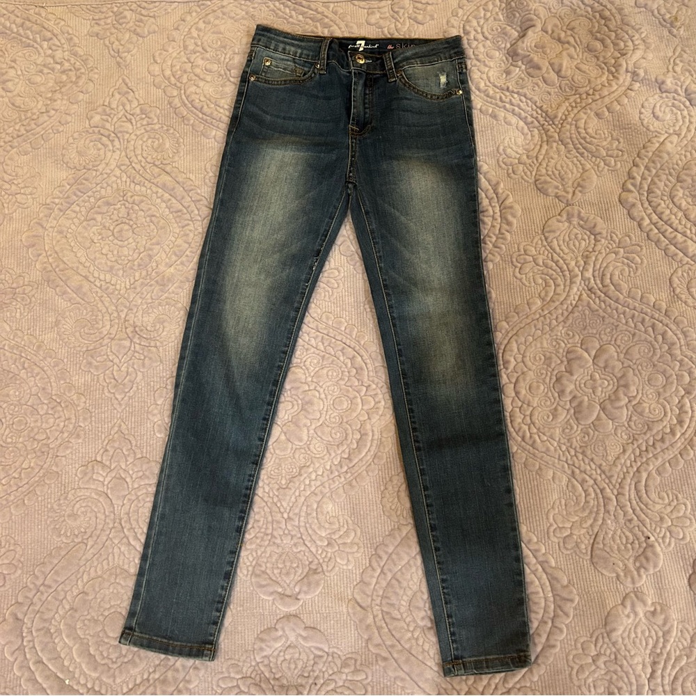 7 for all mankind girls skinny jeans. Size 12 - Picture 7 of 7